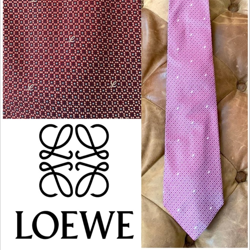 LOEWE ♥️ Silk Logo Tie